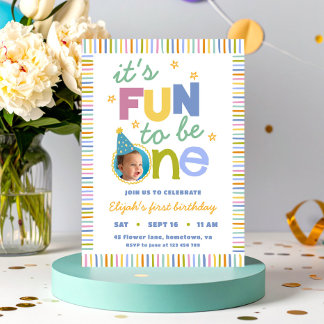 Invitation C'est Amusant D'être Un Anniversaire Coloré