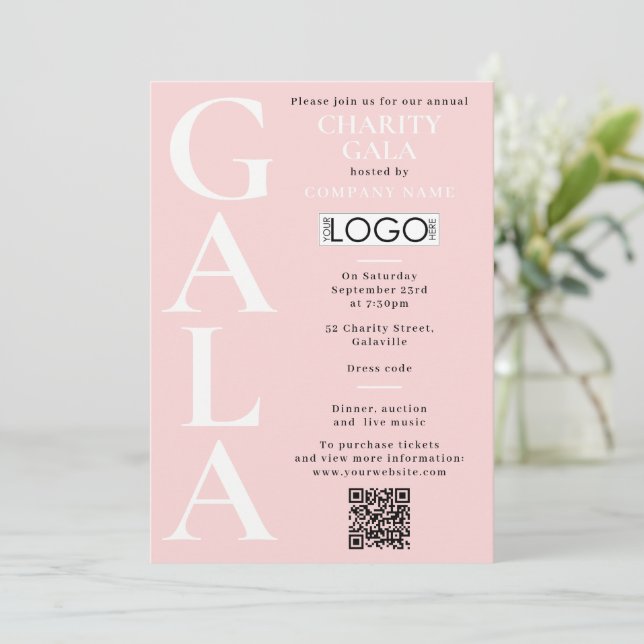 Invitation Charity Gala Fundraising Event QR Code Logo Pink (Debout devant)