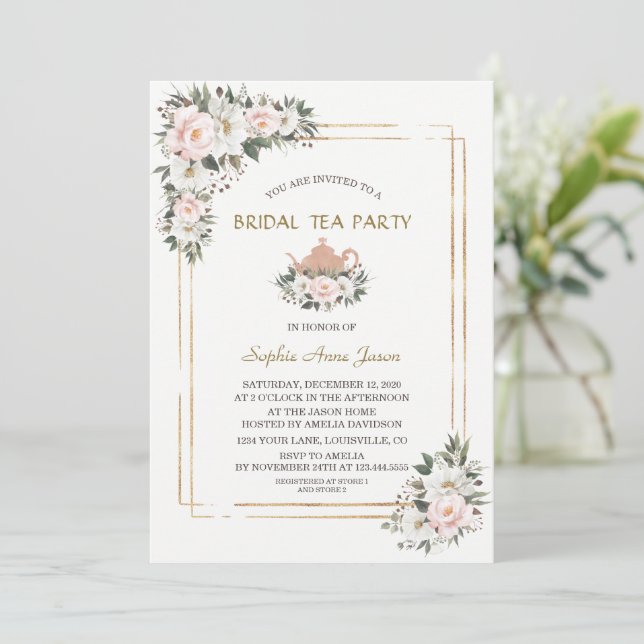 Invitation Charm Blanc Fleurs de Blush Gold Bridal Tea Party  (Debout devant)