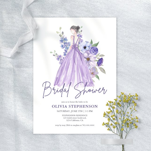 Invitation Chic Aquarelle violet Fête des mariées de script (Chic Watercolor Purple Flower Script Bridal Shower Invitation)