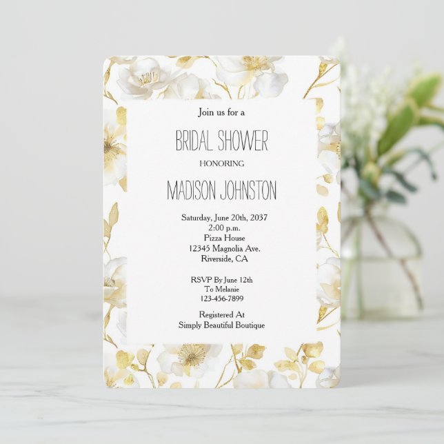 Invitation Chic Gold White Flowers Bridal Shower (Debout devant)