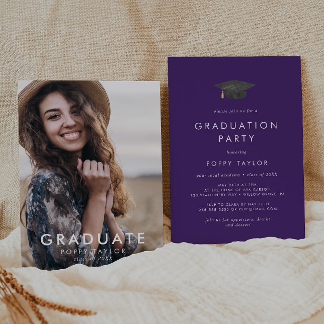 Invitation Chic Purple Grad Casquette Photo Party (Créateur téléchargé)