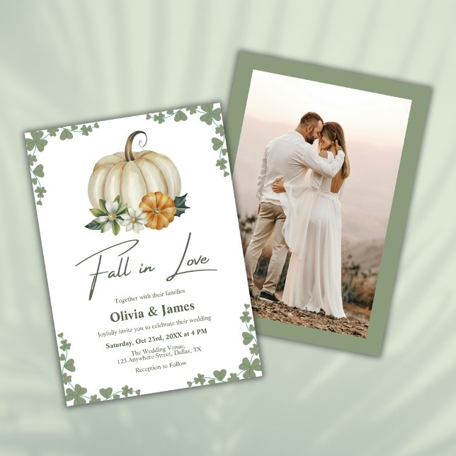 Invitation Chute en amour Sage Vert Citrouille Photo Mariage (Fall in Love Greenery Sage Green Pumpkin Photo Wedding Invitation  )