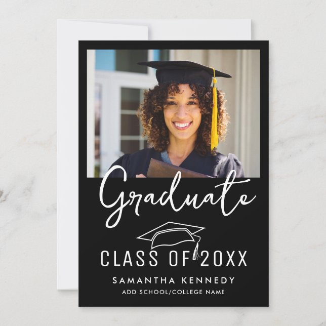 Invitation Classe moderne de noir et blanc de 2025 Casquette  (Devant)