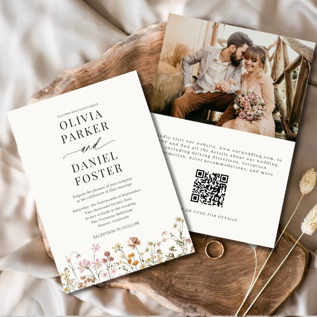 Invitation Code QR de fleurs sauvages boho Mariage minimalist (Créateur téléchargé)