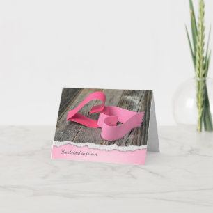 Invitation cœurs en papier aux bords déchirés pour anniversai