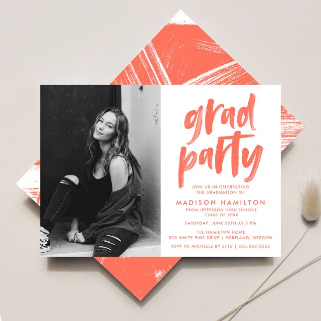 Invitation Corail | Abstrait Brushstrokes Graduation Party (Créateur téléchargé)
