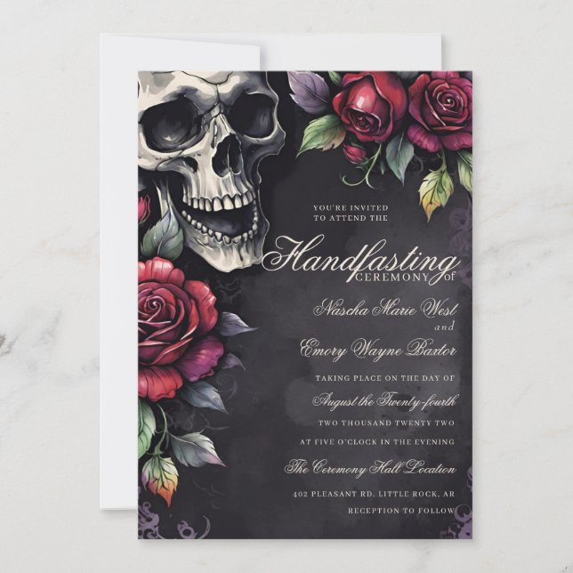 Invitation Crâne gothique et roses rouges Halloween à la main (Devant)