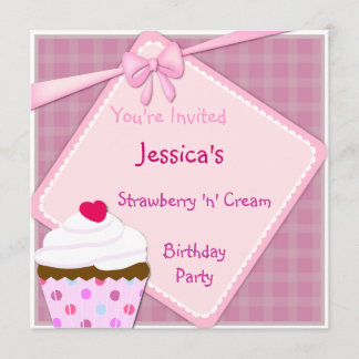 Invitation crème de petit gâteau de la fraise N