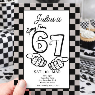 Invitation d'anniversaire à carreaux noirs 6 7 Mem