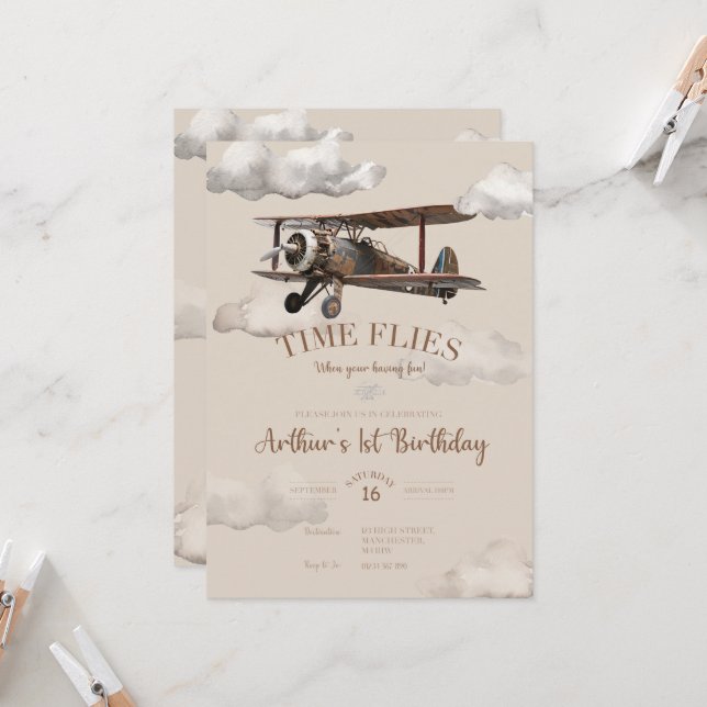 Invitation d'anniversaire avion Time Flies (Devant/Arrière en situation)