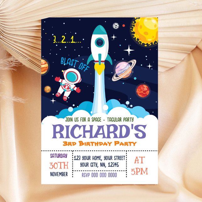 Invitation d'anniversaire de garçon astronaute (Créateur téléchargé)