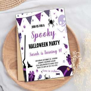 Invitation d'anniversaire de l'Halloween violet