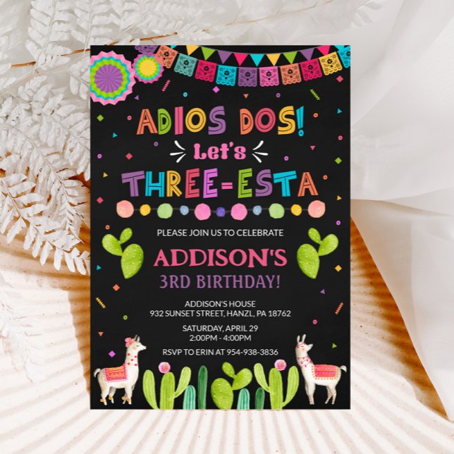 Invitation d'anniversaire de trois Esta (Créateur téléchargé)