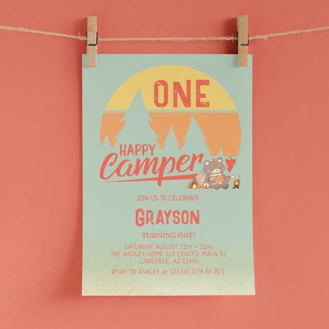 Invitation d'anniversaire verte pour un campeur he (Créateur téléchargé)