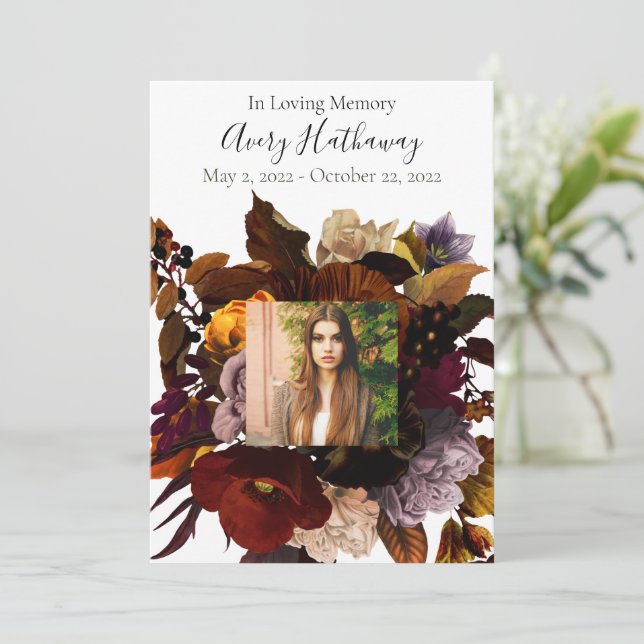Invitation Dark & Moody Floral Photo Memorial Program (Debout devant)