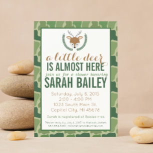 Invitation de Baby shower Green Camo Little Deer