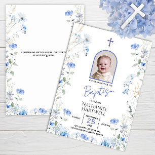 Invitation de baptême avec une photo de fleurs sau