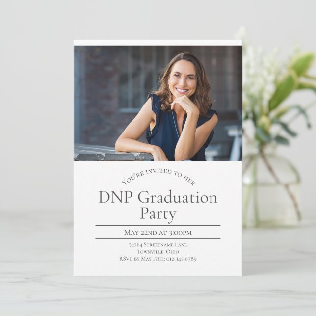 Invitation de deuxième diplôme photo DNP (Debout devant)