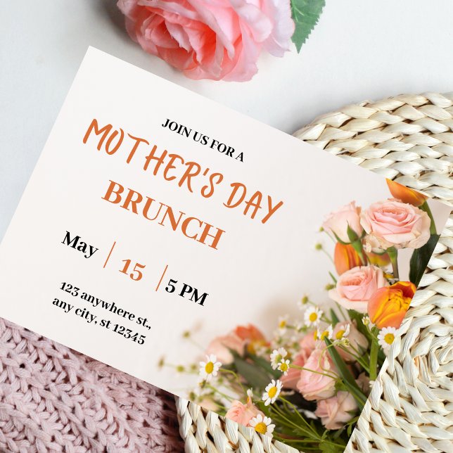 Invitation de fête des mères moderne beige (Créateur téléchargé)