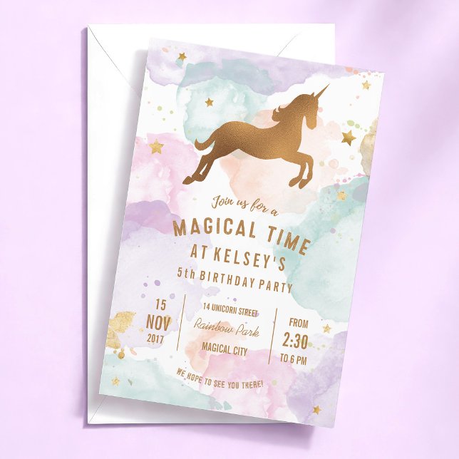 Invitation de la fête d'anniversaire de la Unicorn (rainbow pastel watercolour unicorn birthday party invitation)