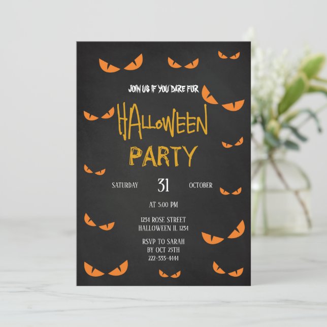 Invitation de la fête d'Halloween (Debout devant)