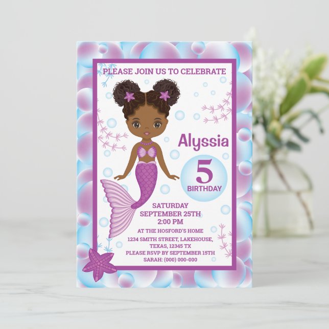 Invitation de sirène pour l'anniversaire de l'Amér (Debout devant)
