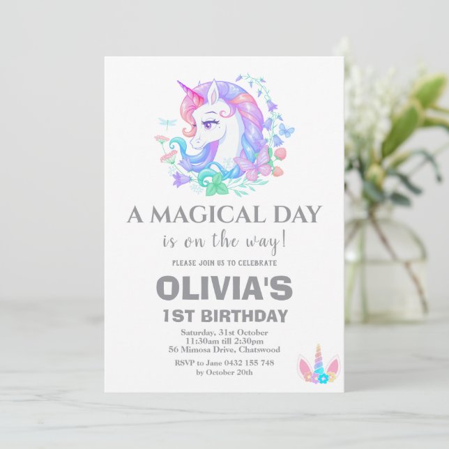 Invitation Décorations de fête d'anniversaire de la Unicorn (Debout devant)