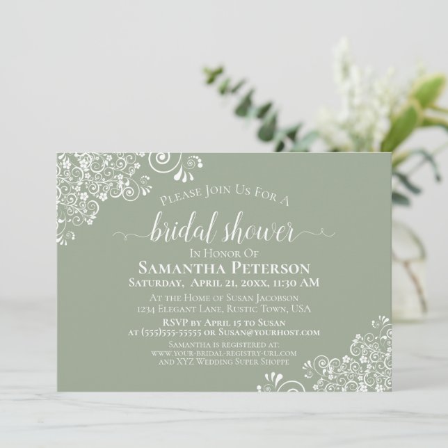Invitation Dentelle blanche sur Sage Green Fête des mariées é (Debout devant)