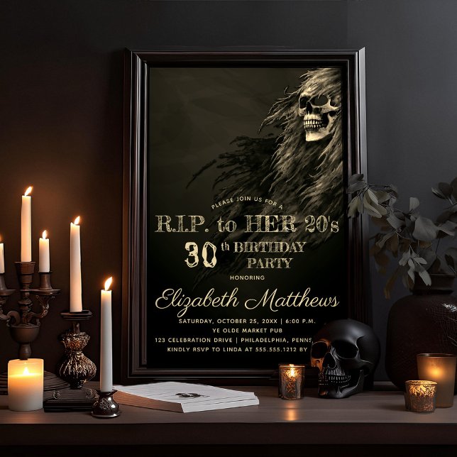 Invitation Déplaisante crâne de cheveux RIP à sa fête d'anniv (Eerie Night, Creepy, Scary Skull Halloween Adult Death to Her 20's Birthday Party Invitation)