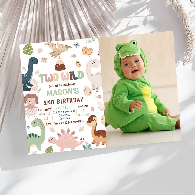 Invitation Deux Dinosaures mignon sauvages 2e anniversaire Ph (Créateur téléchargé)