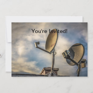 Invitation Deux plats satellites dans le ciel