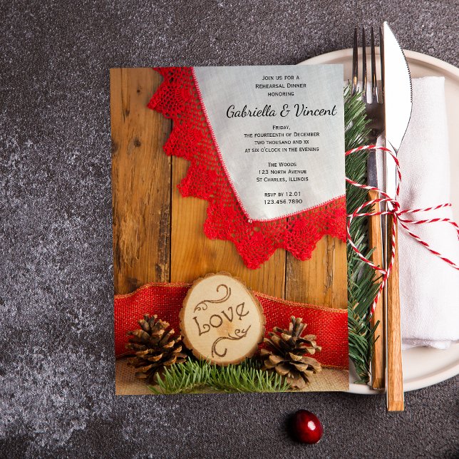 Invitation Dîner de répétition hivernale Rustic Pines et Red  (Set a natural tone  with the Rustic Pines and Red Lace Winter Wedding Rehearsal Dinner Invitation.)
