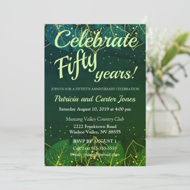Invitation du 50e anniversaire du Green et de l'or (Debout devant)