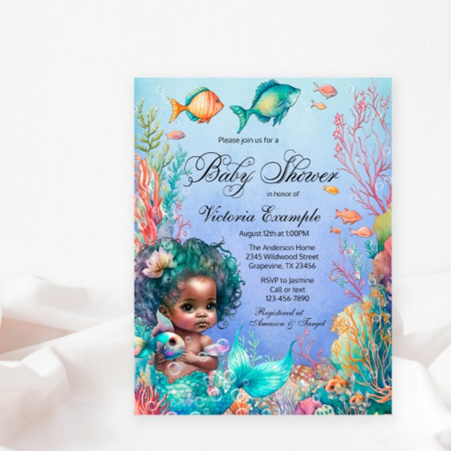 Invitation du Baby shower de sirène africain (Cute mermaid postcard baby shower invitation. )