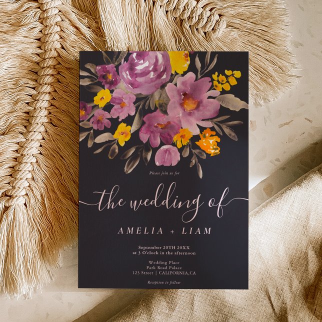 Invitation Élégant automne violet hivernal mariage (Elegant fall winter purple floral script wedding invitation)
