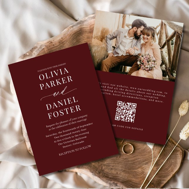 Invitation Elegant Burgundy QR Code Mariage photo (Créateur téléchargé)