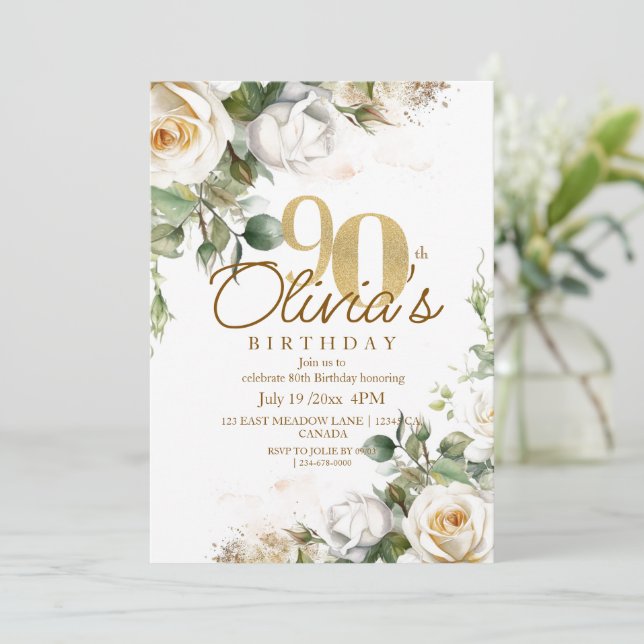 Invitation Elegant Floral White Roses & Gold 90th Birthday (Debout devant)