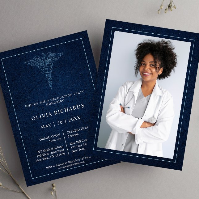 Invitation Élégant Marine Blue Médicale School Graduation (Créateur téléchargé)