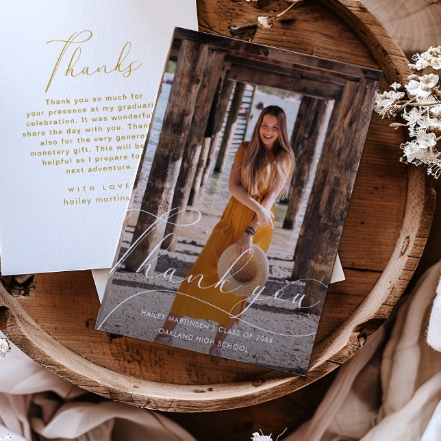 Invitation Élégant Merci de graduation photo script blanc (Créateur téléchargé)