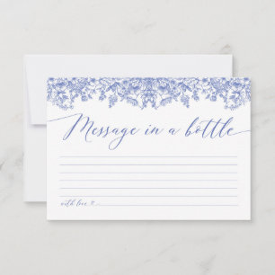 Invitation Elégant message bleu floral Dusty dans un jeu de b