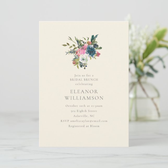 Invitation Elegant Navy and Blush Floral Bridal Brunch (Debout devant)