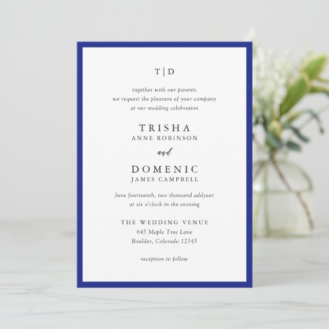 Invitation Elégant Royal Blue Monogram Mariage moderne (Debout devant)