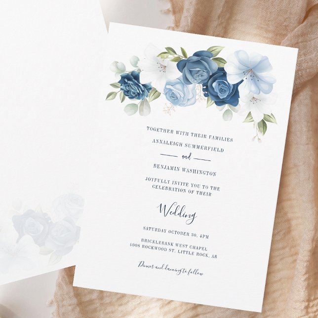 Invitation Élégant Script Dusty Blue Floral Mariage (Elegant Script Dusty Blue Floral Wedding Invitation)