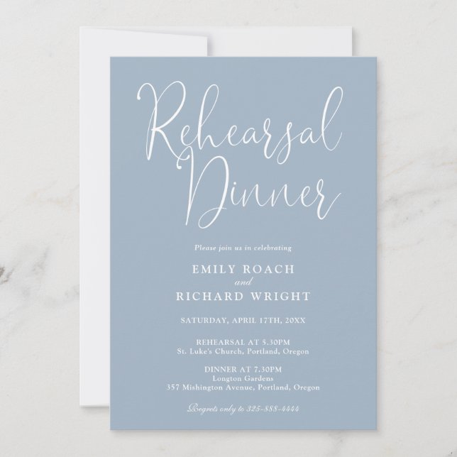 Invitation Élégant script moderne Dusty Blue Rehearsal Dîner (Devant)