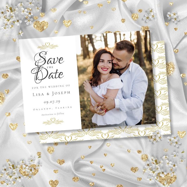 Invitation Élégant Script Photo Gold Heart Enregistrer la dat (Elegant Script Photo Gold Heart Save the Date Invitation)