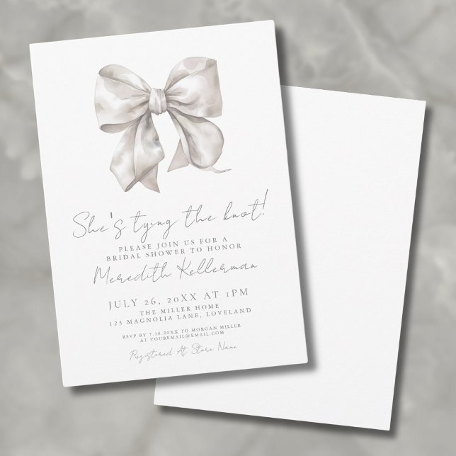 Invitation Elégante Fête des mariées blanche de la caverne (Elegant White Ivory Bow Bridal Shower Invitation )