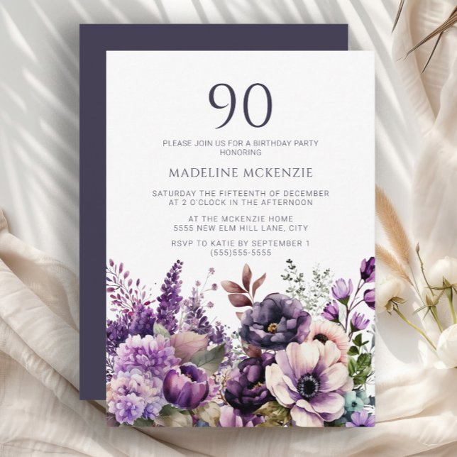 Invitation Élégante Fleurs violettes Adulte 90e anniversaire (Purple and pink floral 90th birthday party invitation)