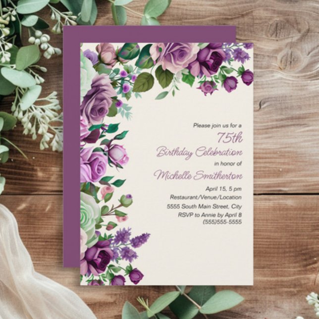Invitation Elégante Monnaie vert pourpre Floral 75e anniversa (Purple and mint green watercolor floral women's 75th birthday party invitation)