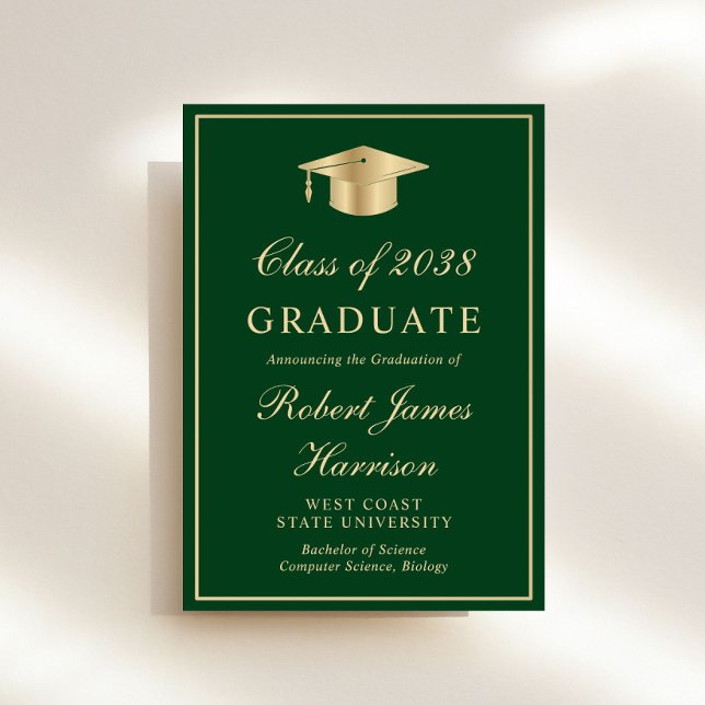 Invitation Élégante Photo Green Gold Graduation Party (An elegant college graduation party invitation to celebrate the graduate's achievements)